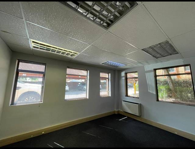 BUSINESS PROPERTY TO RENT IN LYTTELTON